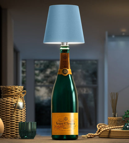 Lena – Kabellose Flaschenlampe mit Dimmer